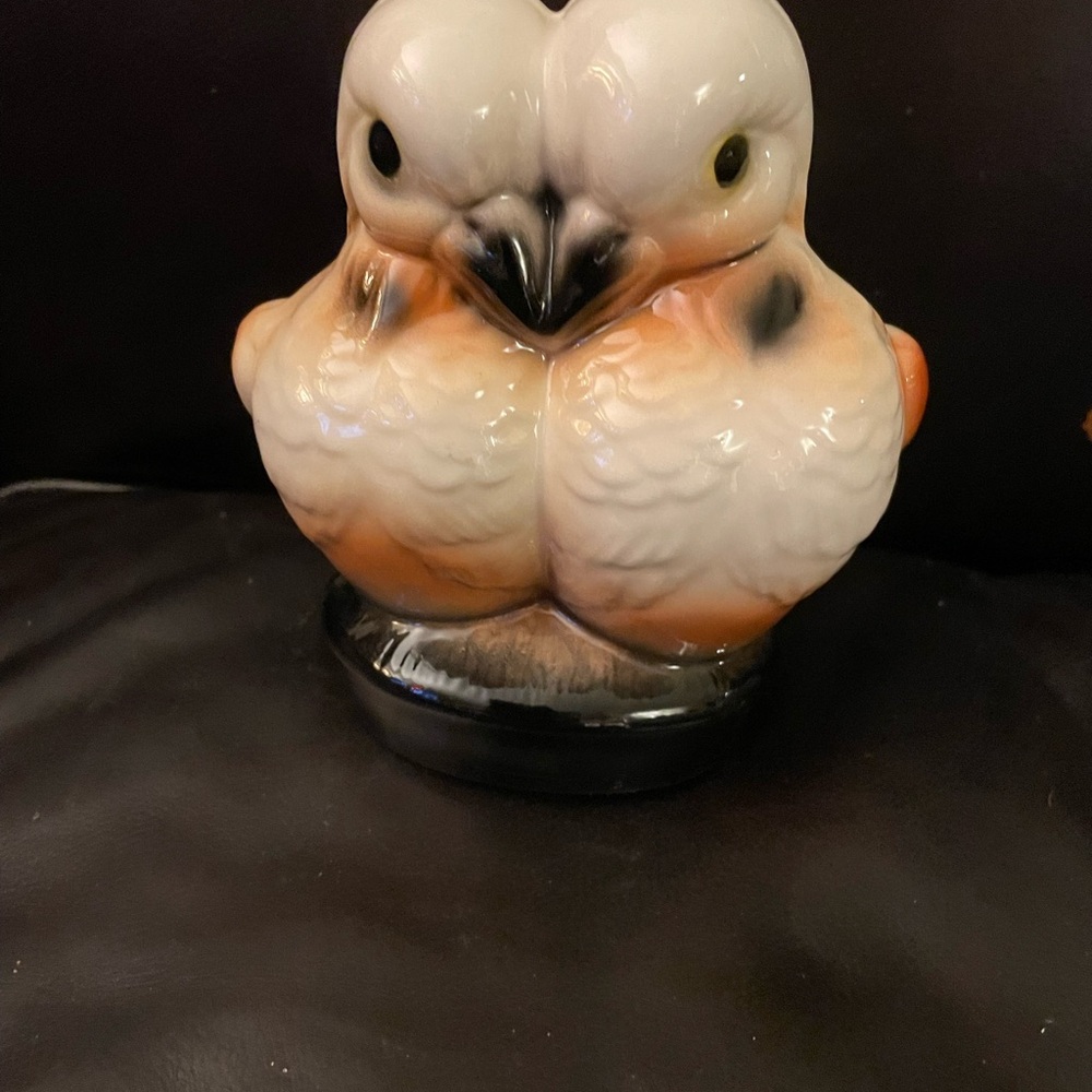 Vintage Doves ceramic planter - Beige and Orange